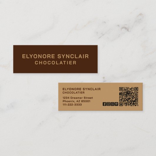 Elegant Brown Chocolatier Social Icon QR Code  Mini Visitekaartje (Voorkant / Achterkant)