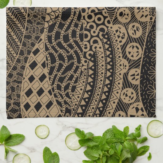 Elegant Brown Geometric Abstract Tribal Patroon | Theedoek (Gevouwen)