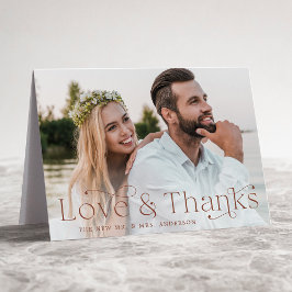 Elegant Brown Love and Bedankt Wedding Photo