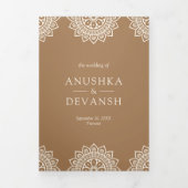 Elegant Brown Mandala Traditional Indian Wedding Drieluik Uitnodiging (Cover)