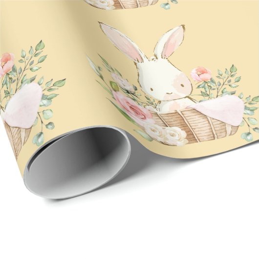 Elegant Bunny Rabbit Yellow Baby shower Cadeaupapier (Rol Hoek)