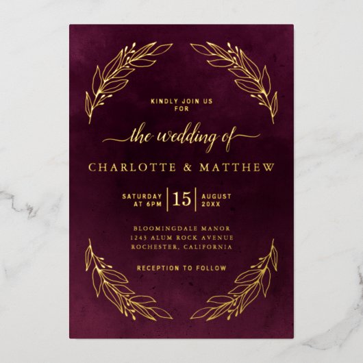 Elegant Burgundy and Gold Botanical Wedding Folie Uitnodiging (Voorkant)