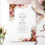 Elegant Burgundy Blush and Roos Wedding Invitation Kaart<br><div class="desc">Verfijn uw gasten met deze elegante Wedding-uitnodiging met uitstekende waterverf florale hoeksprays die je trouwgegevens laten zien met bloemen in een mooi mengsel van bloemen, stoffige rozen, perzik, crème, roest en glanzende tinten. Mogelijkheid om "samen met hun familie" te veranderen in "samen met hun ouders", "samen met grote vreugde" of...</div>