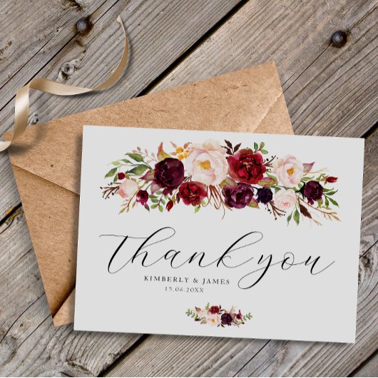 Elegant burgundy & blush flower bruiloft briefkaart