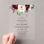 Elegant Burgundy Blush Pink Floral Wedding Acryl Uitnodigingen (Insitu (Draagbaar))