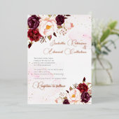 Elegant Burgundy & Blush Rozen Wedding Folie Invit Folie Uitnodiging (Staand Voorkant)