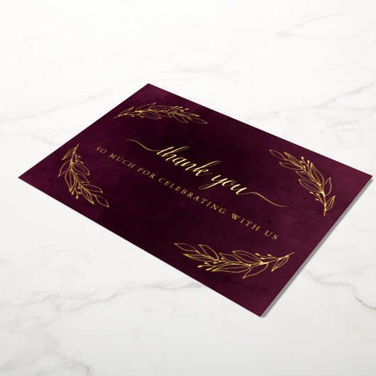 Elegant Burgundy en Gold Wedding Hartelijk dank Folie Uitnodiging (Gedraaid)