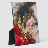 Elegant Burgundy Floral Love Script Couple Foto Fotoplaat (Zijkant)