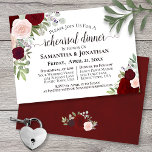 Elegant Burgundy Floral Wedding Rehearsal Dinner Kaart<br><div class="desc">Deze mooie uitnodiging voor een repetitief diner is voorzien van een waterverf florale vormgeving met rozen in de schaduw van een glanzende, rode en wazige roze achtergrond. De achterkant is een diep gemarmerde, glanzende kleur. Het heeft informatie over zowel de trouwrepetitie als het feestdiner dat volgt. Ideaal om de bruidspartij...</div>