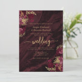 Elegant Burgundy Gold Floral QR Code Wedding Kaart (Staand voorkant)