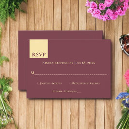 Elegant Burgundy Gold Typography Luxury Wedding RSVP Kaartje