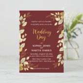 Elegant Burgundy Modern Gold Botanical Wedding Kaart (Staand voorkant)