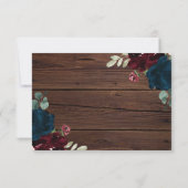 Elegant Burgundy & Navy Blue Flowers Wood Weddensc RSVP Kaartje (Achterkant)