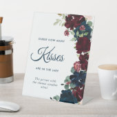 Elegant Burgundy & Navy Blue How Many Kisses Reclamebord Met Voetstuk (Insitu)