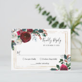 Elegant Burgundy Winter Rozen Greenery Wedding RSVP Kaartje (Staand voorkant)