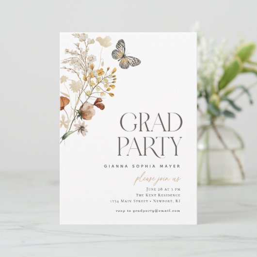 Elegant Butterfly Wildflower Afstuderen Invitation Kaart (Staand voorkant)