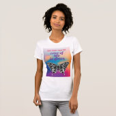 Elegant Buttterfly en kleurrijk Sunset Design T-shirt (Voorkant volledig)