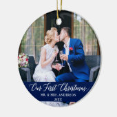 Elegant Calligrafie Ons eerste kerstblauw Keramisch Ornament (Links)