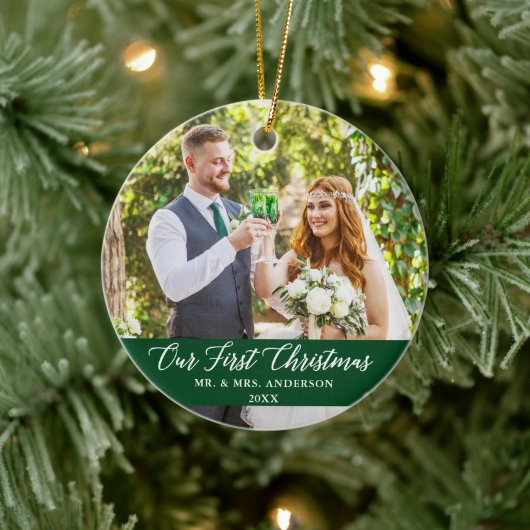 Elegant Calligrafie Ons eerste kerstgroen Keramisch Ornament (Boom)