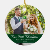 Elegant Calligrafie Ons eerste kerstgroen Keramisch Ornament (Voorkant)