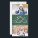 Elegant Calligrafie Script Merry kerst 2 Foto Feestdagenkaart<br><div class="desc">Deze stijlvolle en moderne kerstfotokaart biedt elegant modern kalligrafiescript met twee van uw foto's. Het omgekeerde heeft een dalend sneeuwpatroon op rood. Bezoek de winkel voor meer stijlvolle en elegante vakantiekaarten zoals deze!</div>
