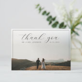 Elegant Calligraphy Border Foto Soft Gray Wedding Bedankkaart (Staand voorkant)