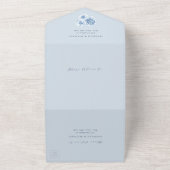 Elegant calligraphy dusty blue floral bruiloft all in one uitnodiging (Buitenkant)