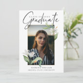 Elegant Calligraphy Floral Afstuderen Foto Aankondiging (Staand voorkant)