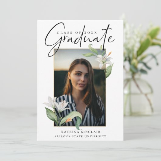 Elegant Calligraphy Floral Afstuderen Foto Aankondiging (Staand voorkant)