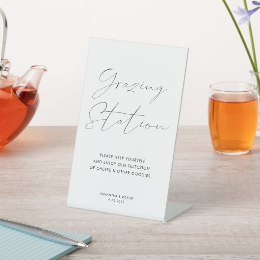 Elegant Calligraphy Script Grazing Station Wedding Reclamebord Met Voetstuk (Insitu)