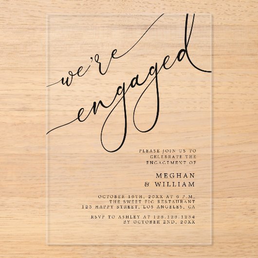 Elegant Calligraphy We zijn Engaged Party Acryl Uitnodigingen (Voorkant)