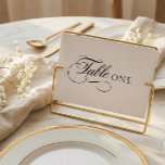 Elegant Calligraphy Wedding Table Number Kaart<br><div class="desc">Chic Minimalistic Table Number Cards</div>
