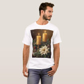 Elegant candle christmas holly pine warm festive t-shirt (Voorkant volledig)