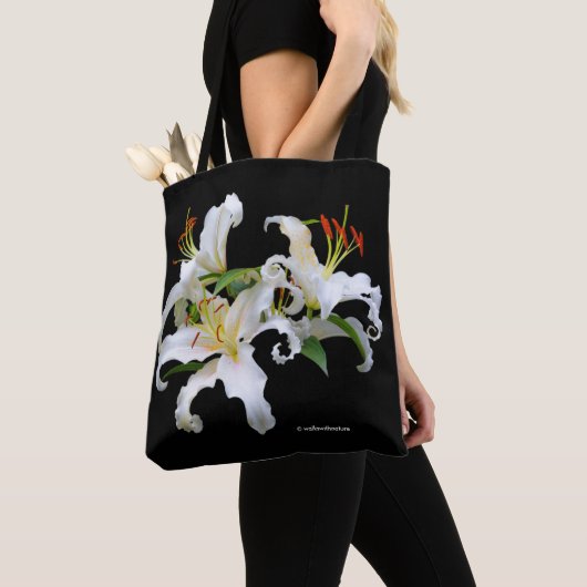 Elegant Casablanca White Oriental Lilies Tote Bag (Dichtbij)