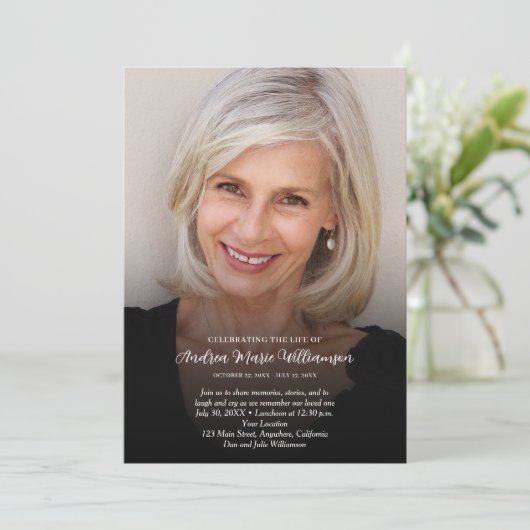 Elegant Celebration of Life Funeral Memorial Kaart (Staand voorkant)