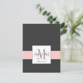 Elegant Charcoal Pink Monogram Wedding RSVP (Staand voorkant)