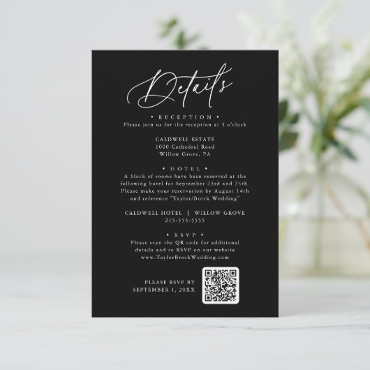 Elegant Charm Donker Zwart Bruiloft Details Kaart (Staand voorkant)
