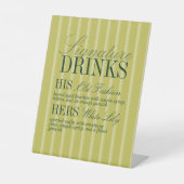 Elegant Chartreuse Stripe Signature Drinks Wedding Reclamebord Met Voetstuk (Voorkant)