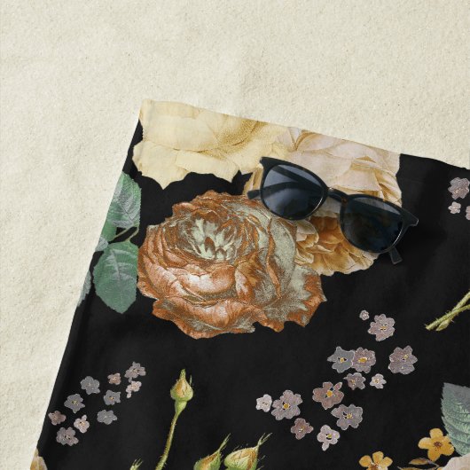 Elegant Chic Beige Rozen Floral on Black Strandlaken (In situ)