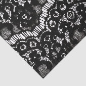 Elegant chic black and white frans floral lace tissuepapier (Detail)