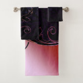 Elegant Chic Black Damask Gold Swirls Bad Handdoek (Insitu)