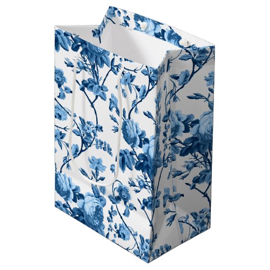 Elegant Chic  Blue Roos Floral Medium Cadeauzakje (Voorkant Gekanteld)