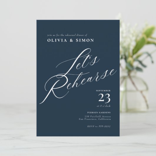 Elegant Chic Calligraphy Rehearsal Dinner Kaart (Staand voorkant)