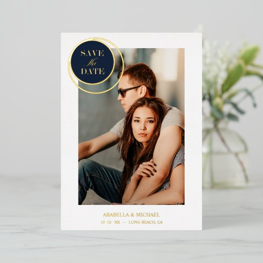 Elegant Chic Gold Navy Photo Sophisticated Wedding Folie Uitnodiging (Staand Voorkant)