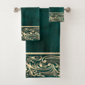 Elegant Chic Gold Swirls Green Bad Handdoek (Insitu)