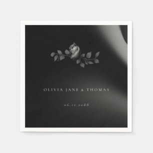 Elegant Chic Moody Black Roos Floral Wedding Servet