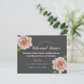 Elegant Chic Rozen Floral Rehearsal Dinner Kaart (Staand voorkant)