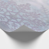 Elegant Chic Silver Snowflakes Holiday Cadeaupapier (Hoek)
