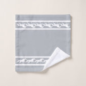 Elegant, Chic White Horses on Light Silver Gray Bad Handdoek (Wasdoekje)