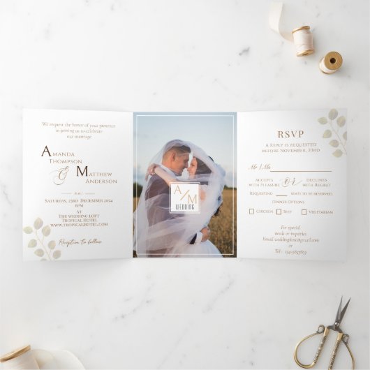 Elegant chique monogram foto drieluik wenskaart (Binnen)